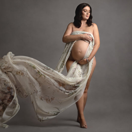 Baby bump photographer Claire Hill Photography based in Perton Wolverhampton Westmidands near Shropshire Birmingham and Staffordshire.