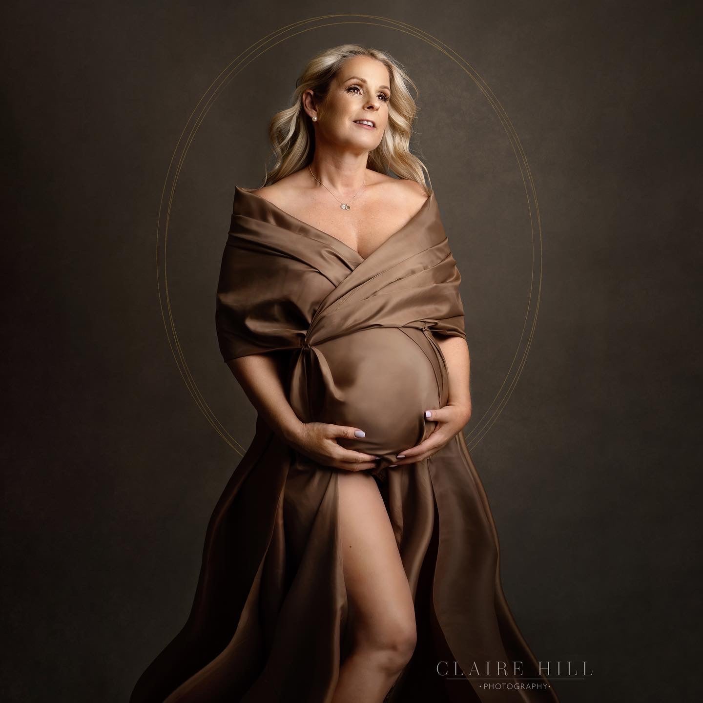 Fine art pregnancy photographer Claire Hill Photography based in Wolverhampton West midlands near Shropshire Birmingham and Staffordshire.